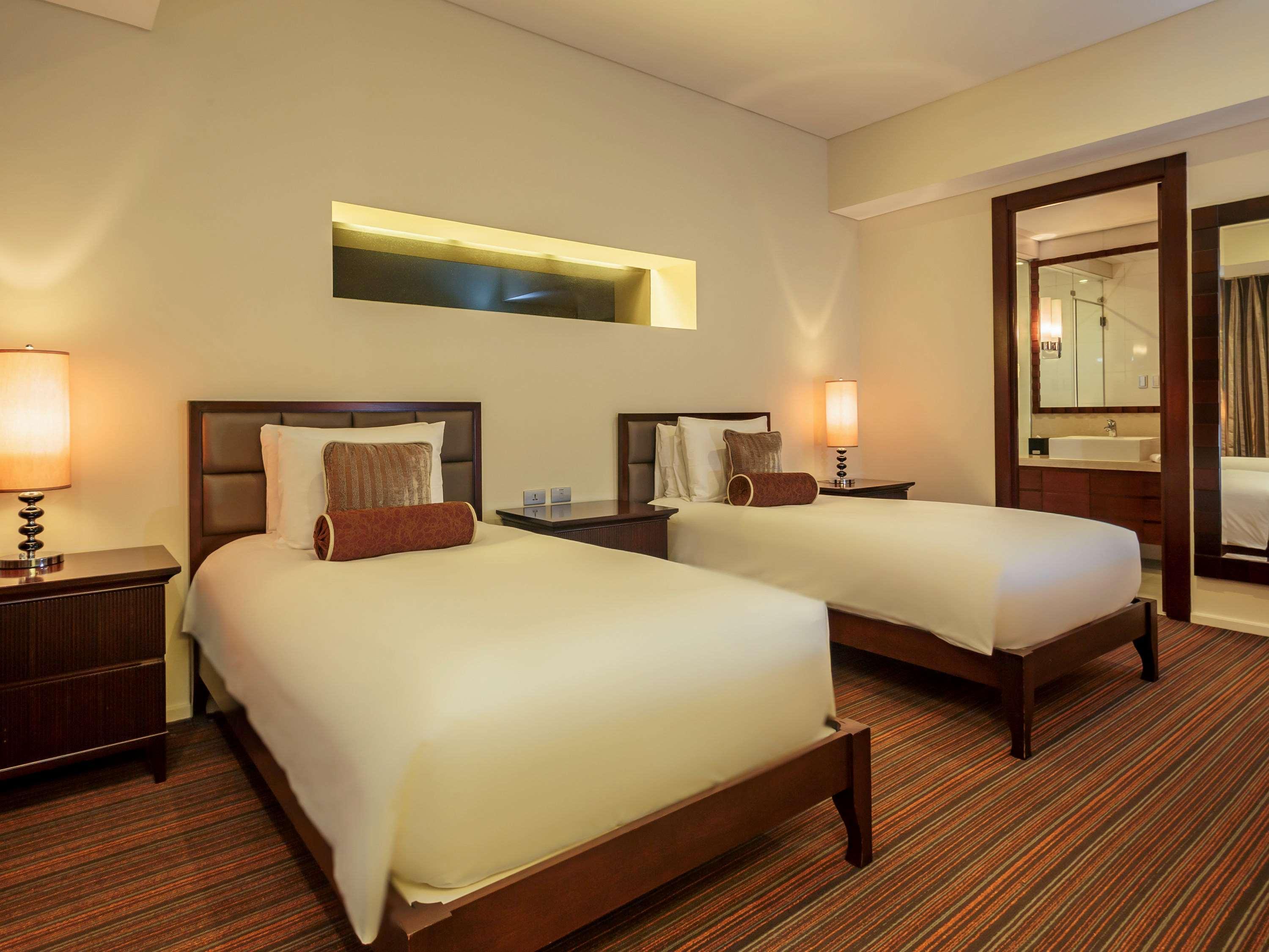 Joy Nostalg Hotel And Suites Manila Managed By The Ascott Limited Pasig City Exterior foto