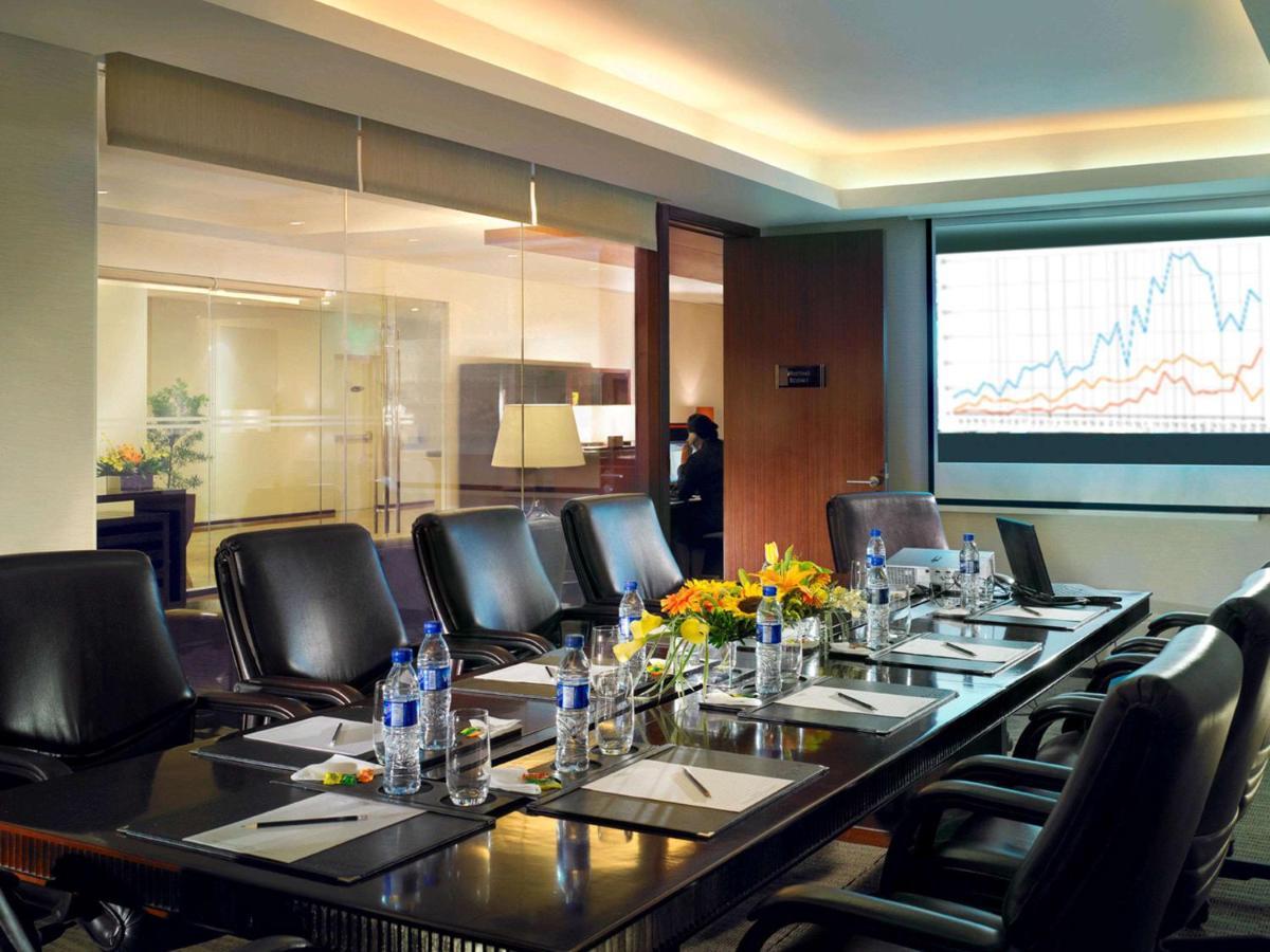 Joy Nostalg Hotel And Suites Manila Managed By The Ascott Limited Pasig City Exterior foto